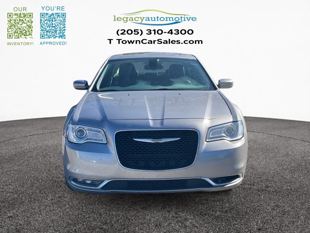 2017 Chrysler 300 Limited