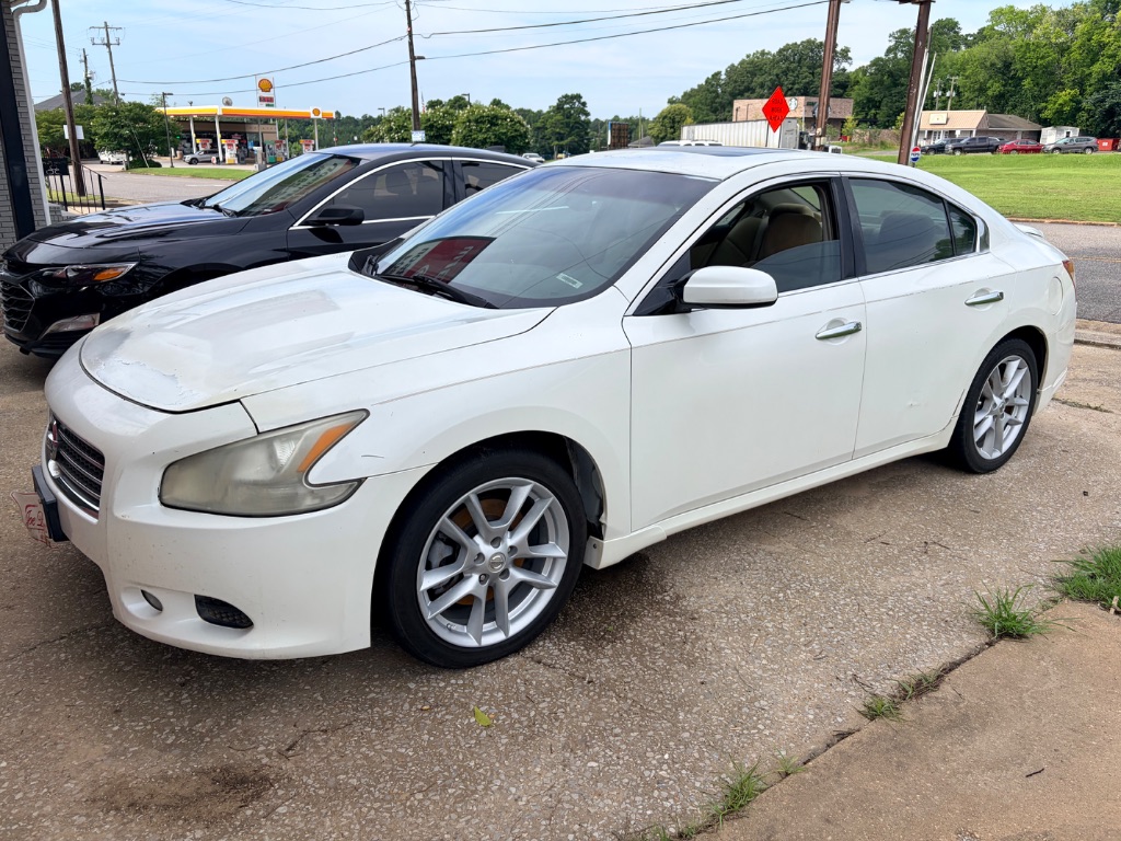 2010 Nissan Maxima 3.5 S's photo